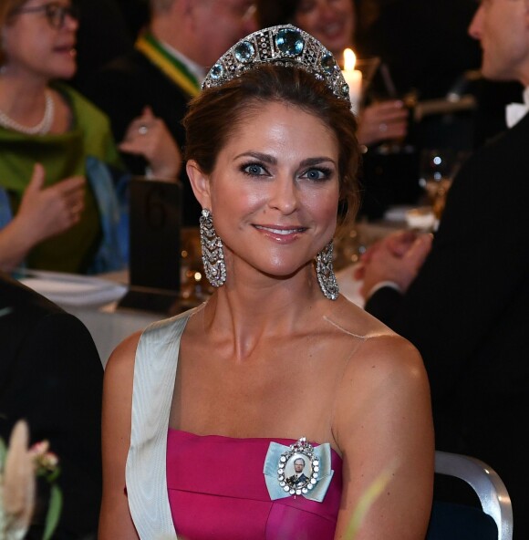 FAVORITT: Akvamarindiademet skal være prinsesse Madeleines favoritt. Foto: NTB Scanpix FAVORITT: Akvamarindiademet skal være prinsesse Madeleines favoritt. Foto: NTB Scanpix